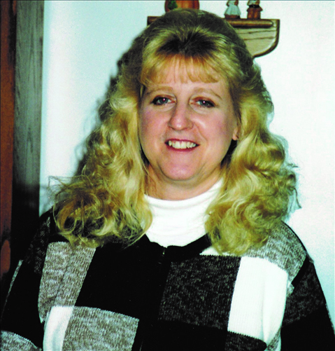 GLORIA ROBERTS